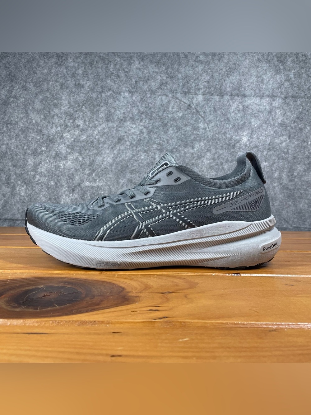 ASICS GEL Kayano 31 Men Size 12 Steel Grey Stability Running Cushion 1011B867 - Picture 8 of 15